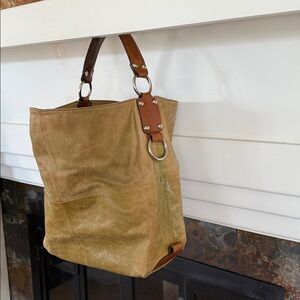 Elegant Green Leather Shoulder BAG by Tano. Ab. 13.5” tall, 14” wide and 5” deep